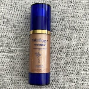 SeneGence Pearlizer Foundation